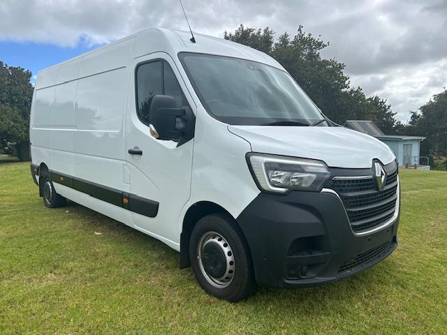 2023 Renault Master