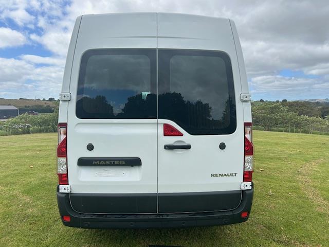 2023 Renault Master