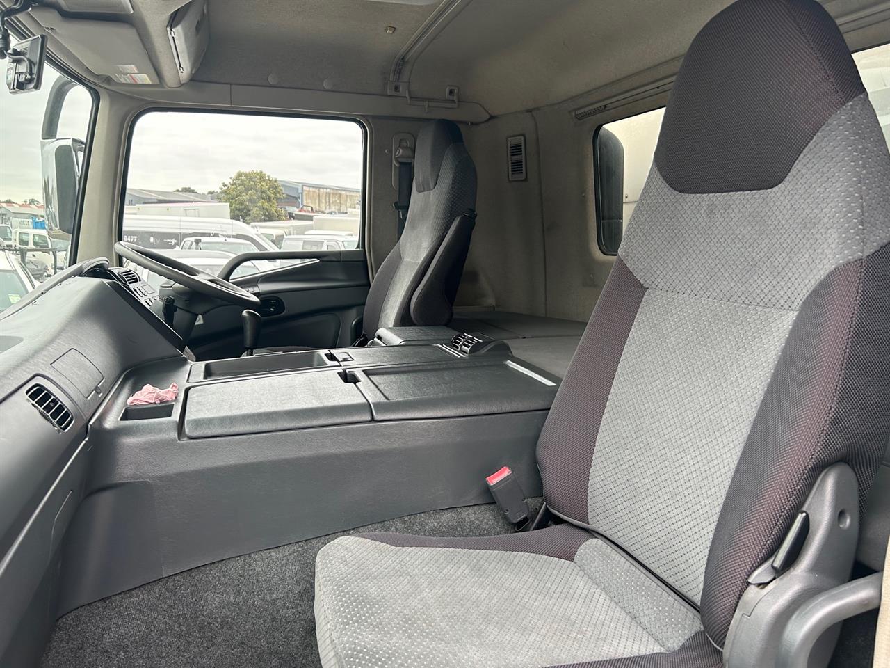 2009 Mitsubishi Fuso