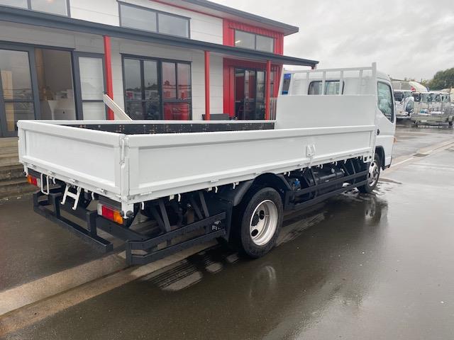 2018 Mitsubishi Canter