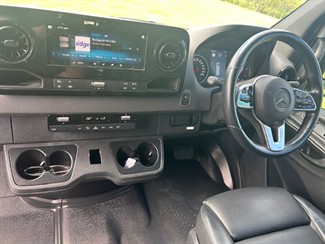 2021 Mercedes-Benz Sprinter - Thumbnail
