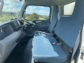 2016 Mitsubishi Canter - Thumbnail