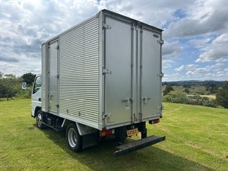 2016 Mitsubishi Canter - Thumbnail