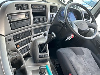 2012 Nissan UD - Thumbnail