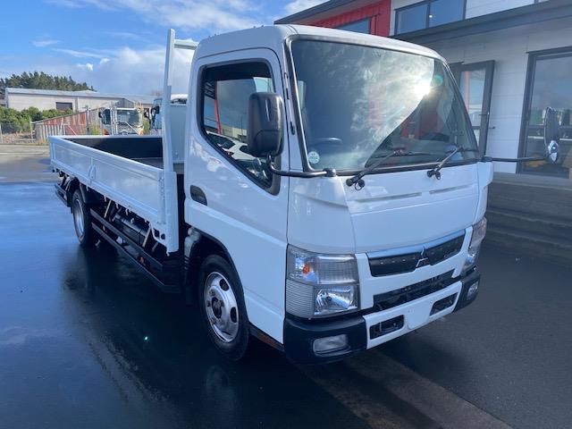 2018 Mitsubishi Canter