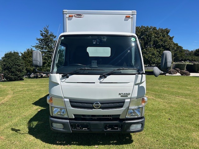2020 Mitsubishi Canter