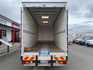 2015 Mitsubishi Fuso - Thumbnail